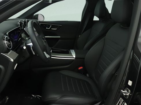 Certified 2026 Mercedes-Benz GLC 300 image 30