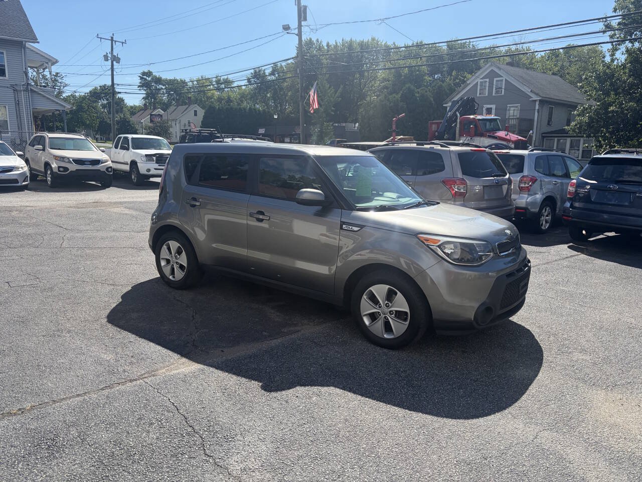 Used 2015 Kia Soul FWD image 2