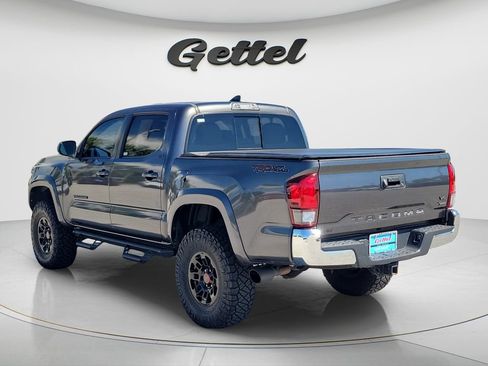 Used 2019 Toyota Tacoma SR5 RWD image 7