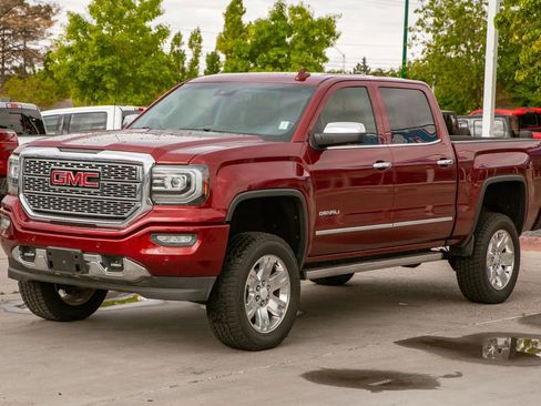 Used 2017 GMC Sierra 1500 Denali w/ Denali Ultimate Package AWD/4WD image 8