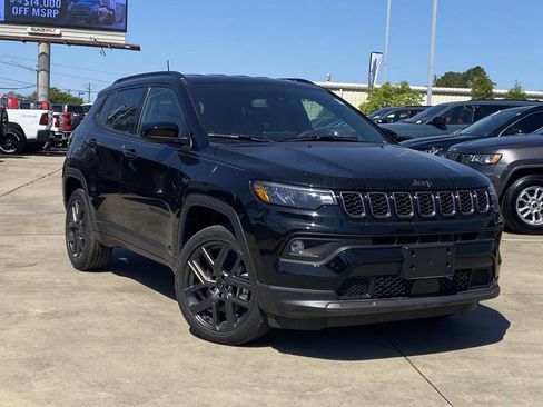 New 2026 Jeep Compass Latitude AWD/4WD image 31