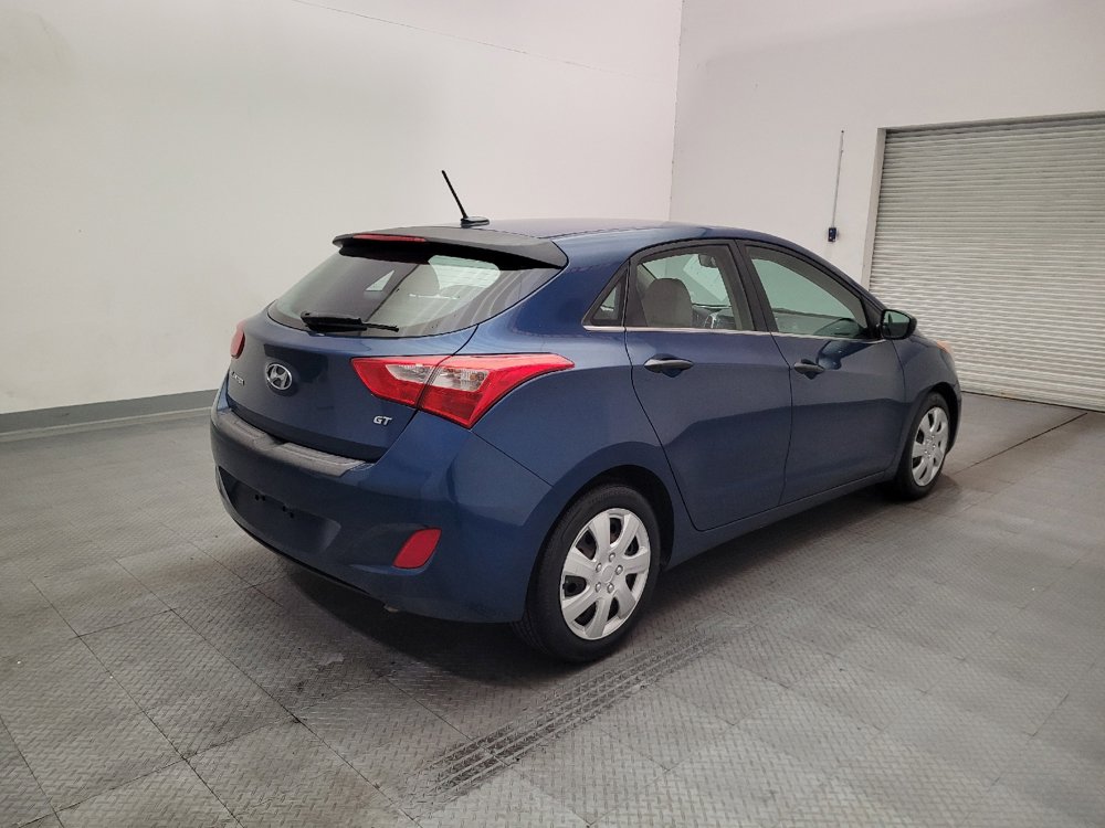 Used 2016 Hyundai Elantra GT FWD image 9