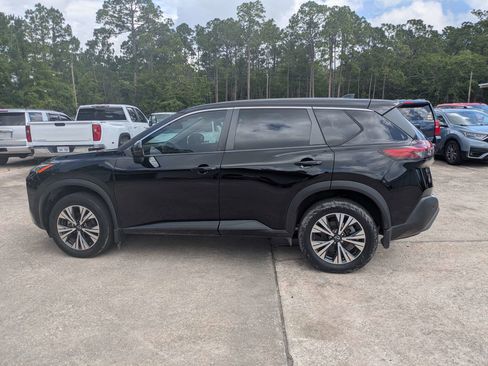 Used 2023 Nissan Rogue SV FWD image 28