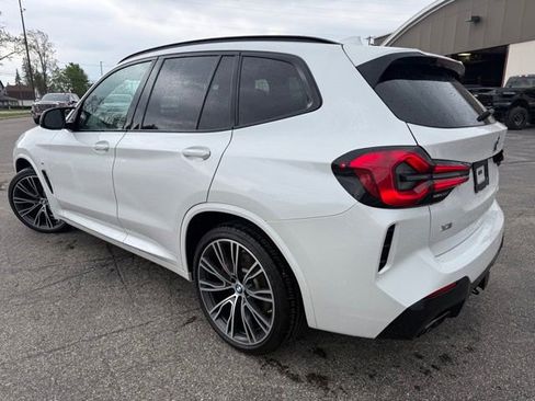 Used 2024 BMW X3 M40i AWD/4WD image 4