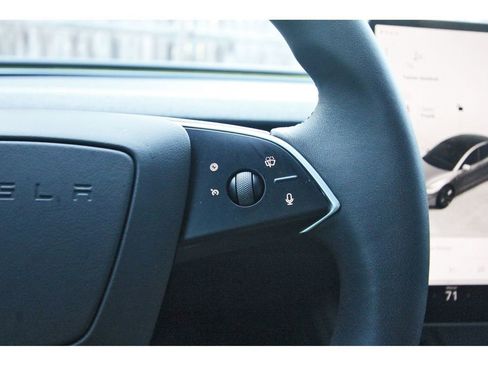 Used 2025 Tesla Model 3 RWD image 18
