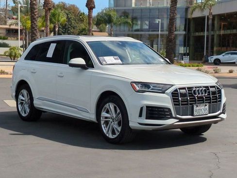 Used 2023 Audi Q7 3.0T Premium Plus AWD/4WD image 3
