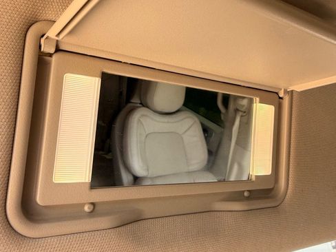 Used 2020 Lincoln Navigator Reserve w/ Luxury Package RWD image 21