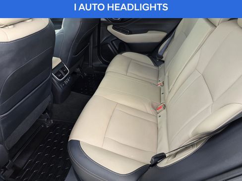 Used 2022 Subaru Outback Limited AWD/4WD image 17