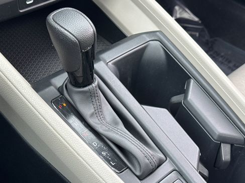 Certified 2023 Honda Accord EX image 17