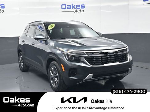 Certified 2024 Kia Seltos S FWD image 1