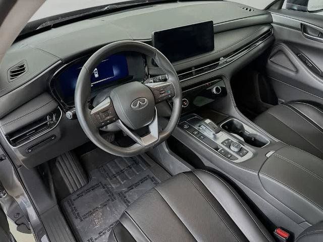 Used 2024 INFINITI QX60 Luxe AWD/4WD image 2