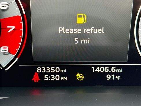 Used 2021 Audi Q8 Prestige AWD/4WD image 12