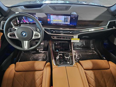 New 2026 BMW X5 xDrive50e AWD/4WD image 10