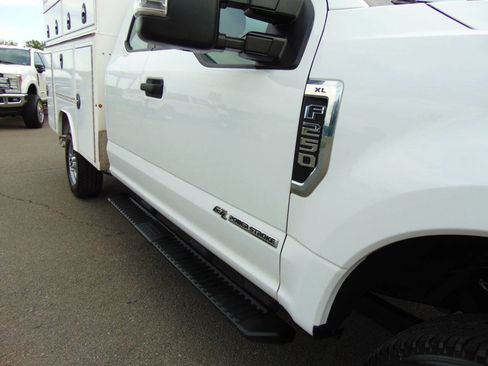 Used 2020 Ford F250 XL w/ Power Equipment Group AWD/4WD image 58
