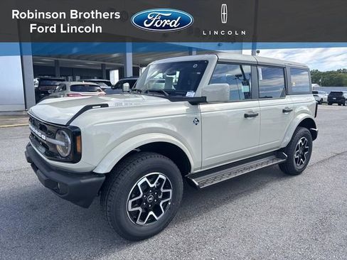 New 2026 Ford Bronco Outer Banks image 1