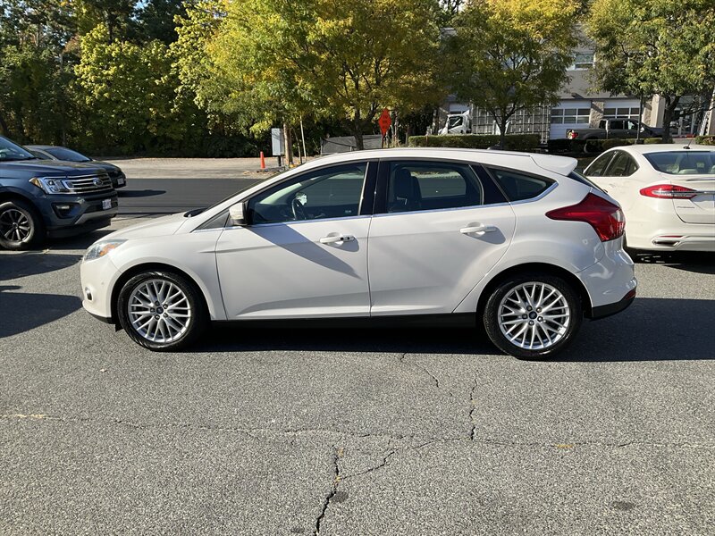 Used 2013 Ford Focus Titanium FWD image 8