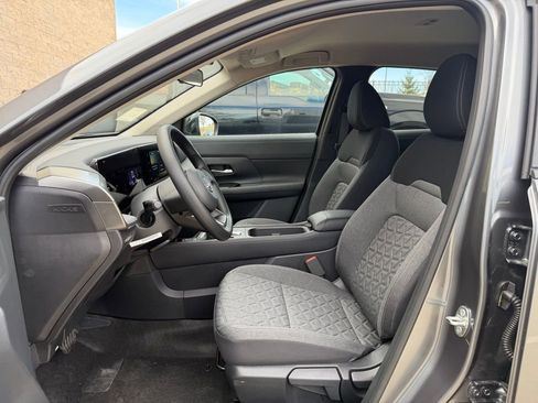 New 2026 Nissan Kicks SV image 16