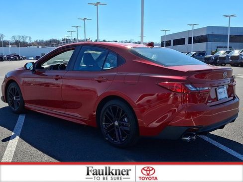 Certified 2025 Toyota Camry SE image 4