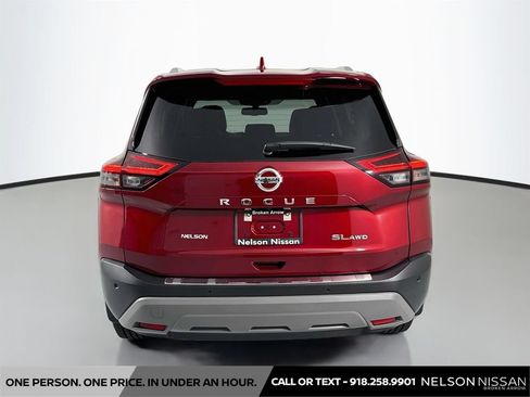 Certified 2021 Nissan Rogue SL w/ Premium Package AWD/4WD image 6