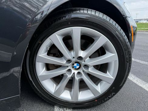 Used 2013 BMW 528i xDrive Sedan AWD/4WD image 36