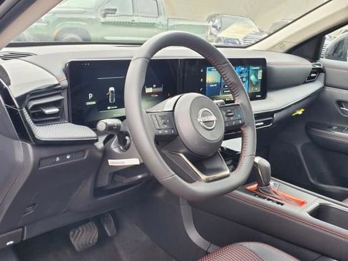 New 2026 Nissan Kicks SR w/ SR Premium Package image 10