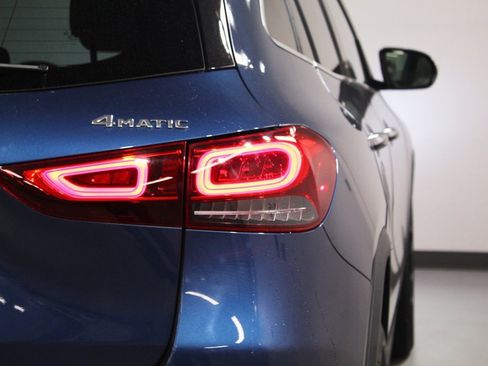 Used 2022 Mercedes-Benz GLA 250 4MATIC image 12