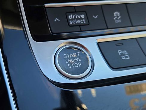 Certified 2023 Audi Q7 3.0T Premium w/ Convenience Package AWD/4WD image 23