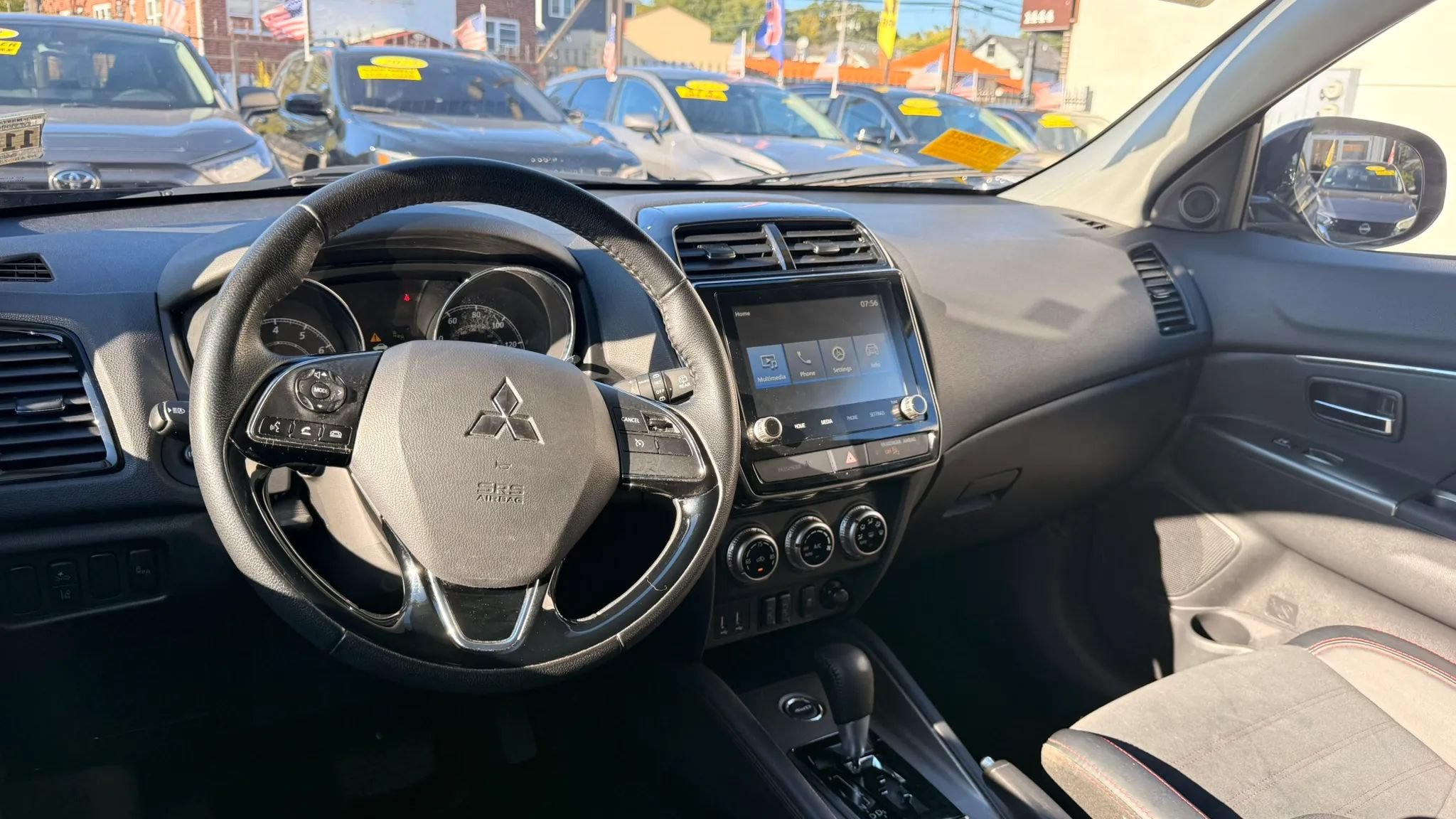 Used 2026 Mitsubishi Outlander Sport SE AWD/4WD image 17