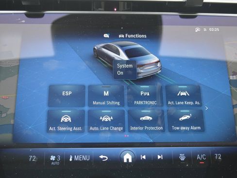 Used 2025 Mercedes-Benz E 350 Sedan image 23