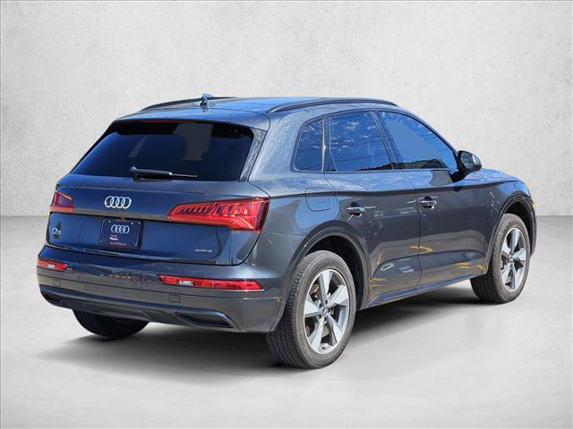 Used 2020 Audi Q5 2.0T Premium w/ Titanium Sport Package AWD/4WD image 5