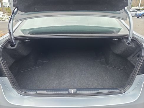 Used 2021 Subaru Legacy Premium image 29