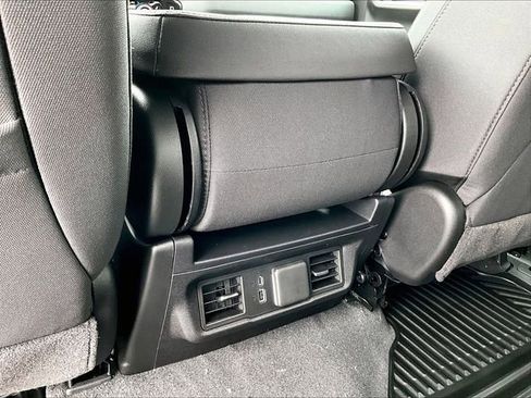 New 2026 Chevrolet Silverado 1500 LT image 18