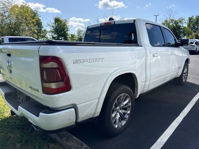 Used 2022 RAM 1500 Laramie AWD/4WD image 3