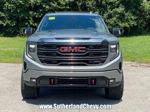 Used 2023 GMC Sierra 1500 AT4 w/ AT4 Premium Package AWD/4WD image 2