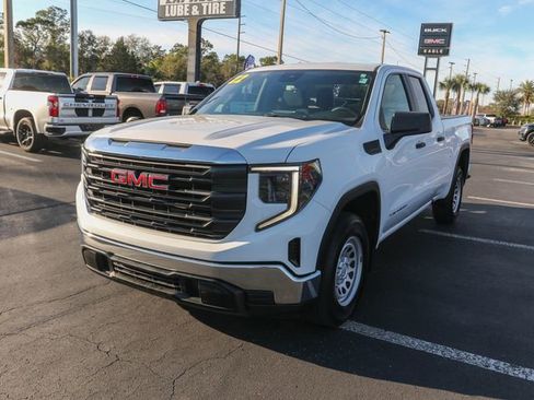 Used 2022 GMC Sierra 1500 Pro w/ Pro Value Package image 3