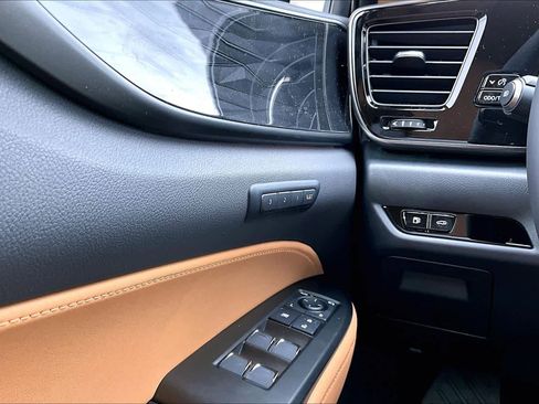 New 2026 Lexus NX 350h AWD w/ Premium Package image 20