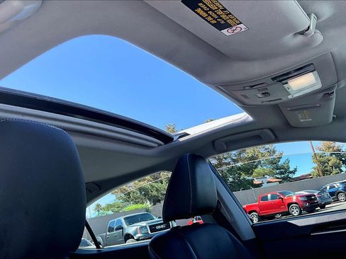 Used 2018 Lexus ES 350 w/ Premier Package image 16