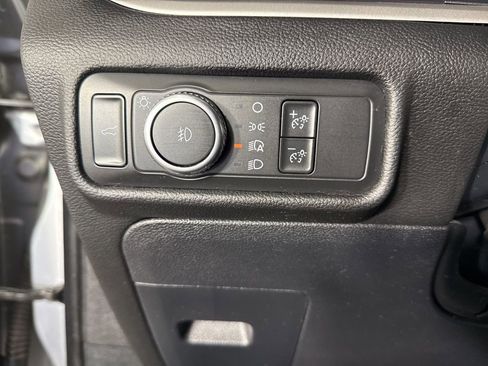 Used 2021 Ford Explorer XLT w/ Equipment Group 202A image 22