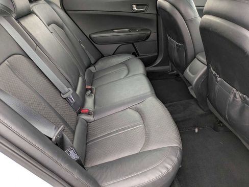 Used 2020 Kia Optima SE image 19