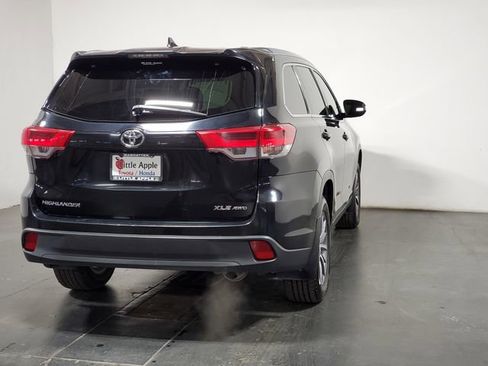 Used 2019 Toyota Highlander XLE image 30