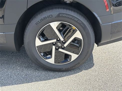 New 2026 Hyundai Ioniq 9 SE image 20