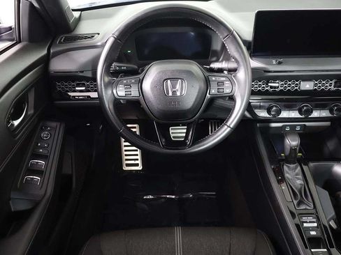 Used 2025 Honda Accord Sport image 35