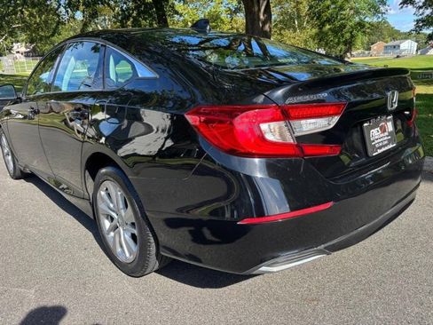 Used 2019 Honda Accord LX image 3