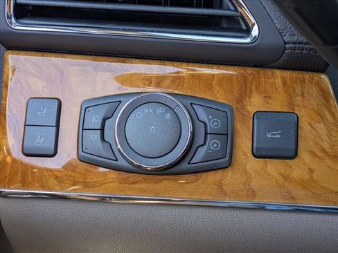 Used 2013 Lincoln MKX FWD w/ Wood Pkg image 13