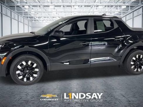 Used 2026 Hyundai Santa Cruz SE AWD/4WD image 8