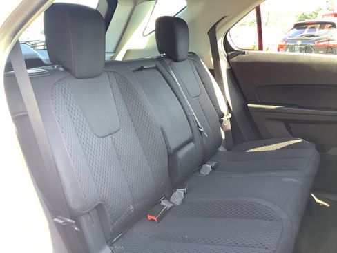 Used 2015 Chevrolet Equinox LS image 14