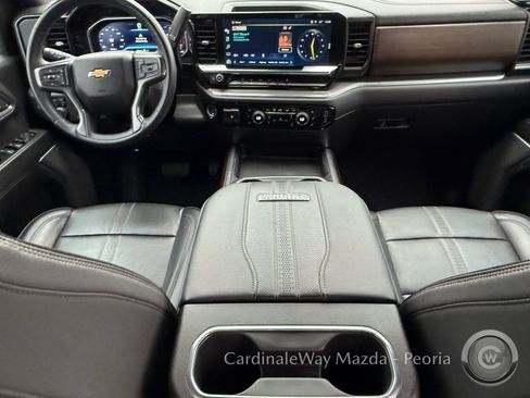 Used 2024 Chevrolet Silverado 3500 High Country image 18