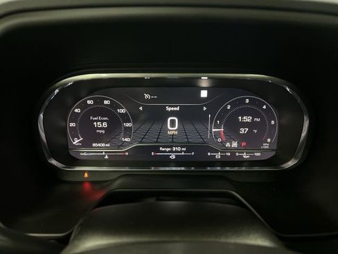 Used 2022 GMC Yukon SLT w/ SLT Premium Package image 11