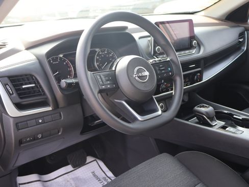 Used 2023 Nissan Rogue SV AWD/4WD image 21