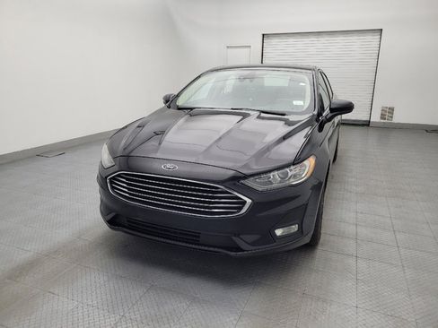 Used 2019 Ford Fusion SE w/ Equipment Group 151A FWD image 15